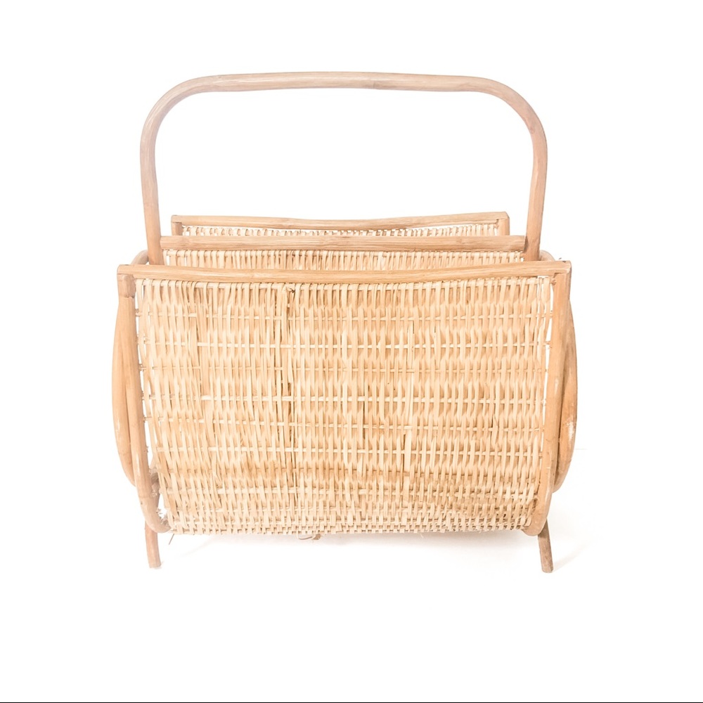 Rattan Woven Blanket Rack